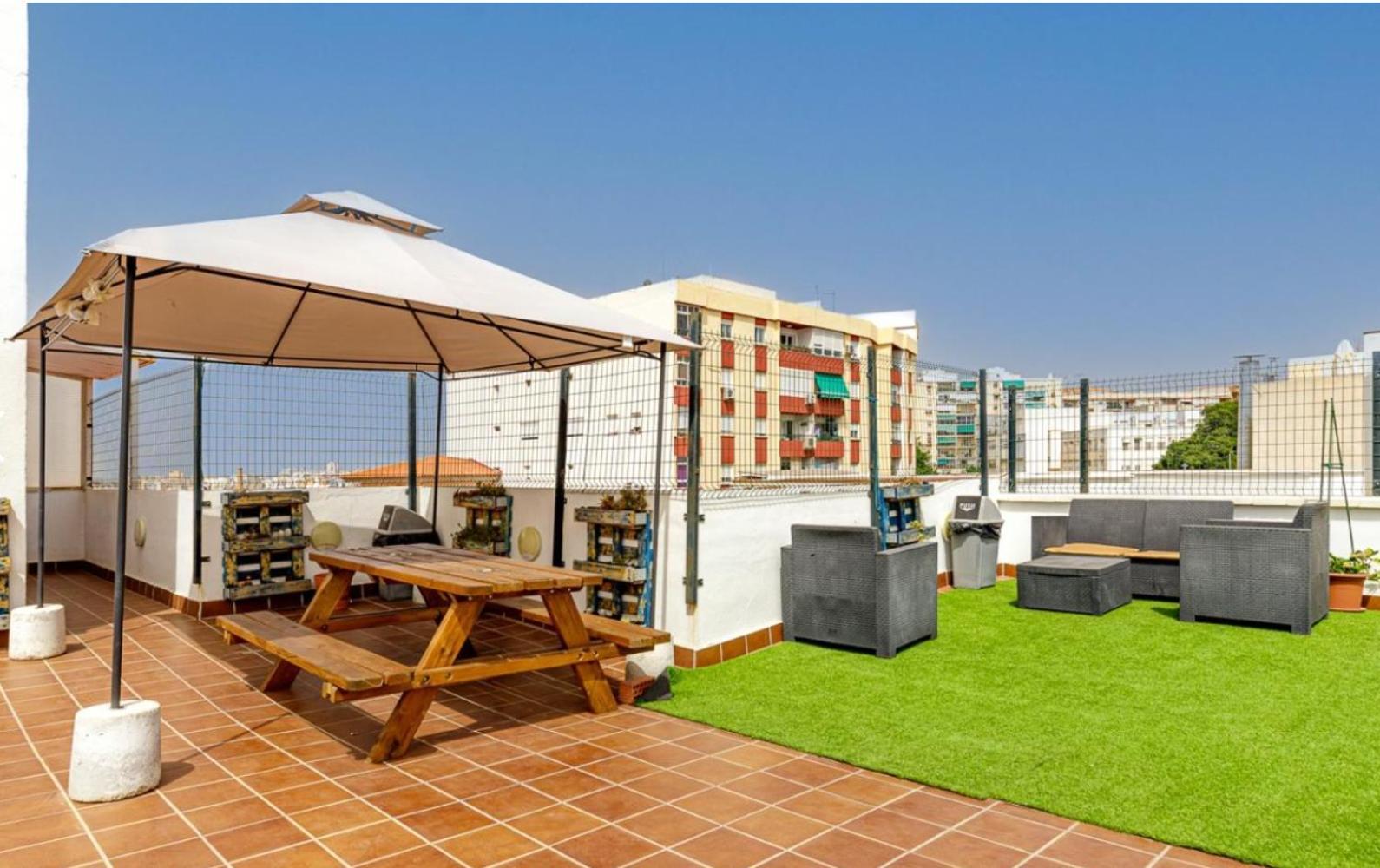 Apartamento Centrico La Merced 2 - Free Parking & Free Gym Διαμέρισμα Μάλαγα Εξωτερικό φωτογραφία
